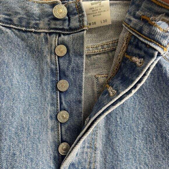 Levi's 501 Jeans Mens 36x30 Vtg Blue Denim Button Fly 100% Cotton Straight Leg - Picture 5 of 15
